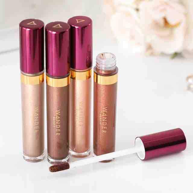 How To Downsize Your Beauty Bag